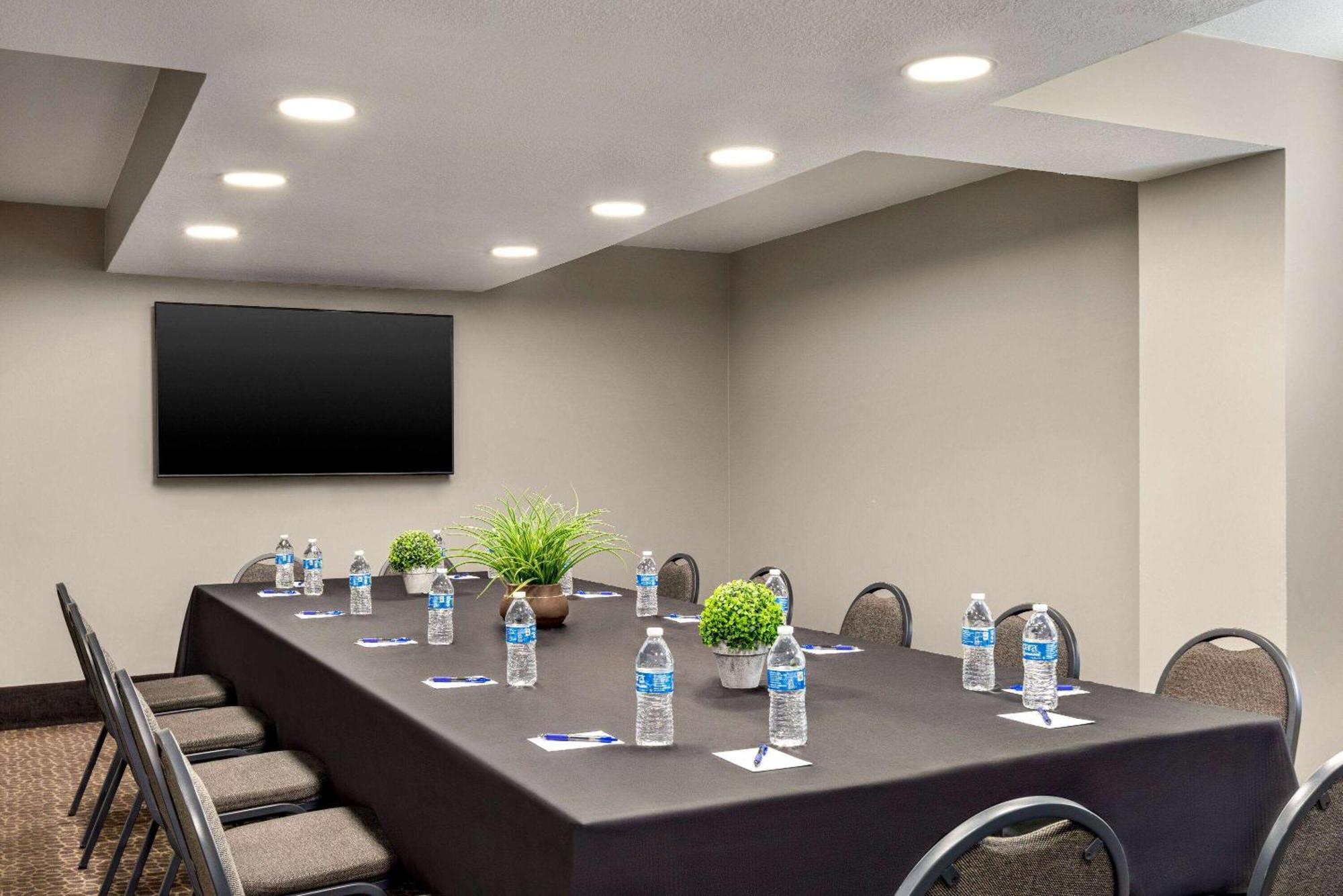 דאלאס Iban Hotel, Trademark Collection By Wyndham מראה חיצוני תמונה
