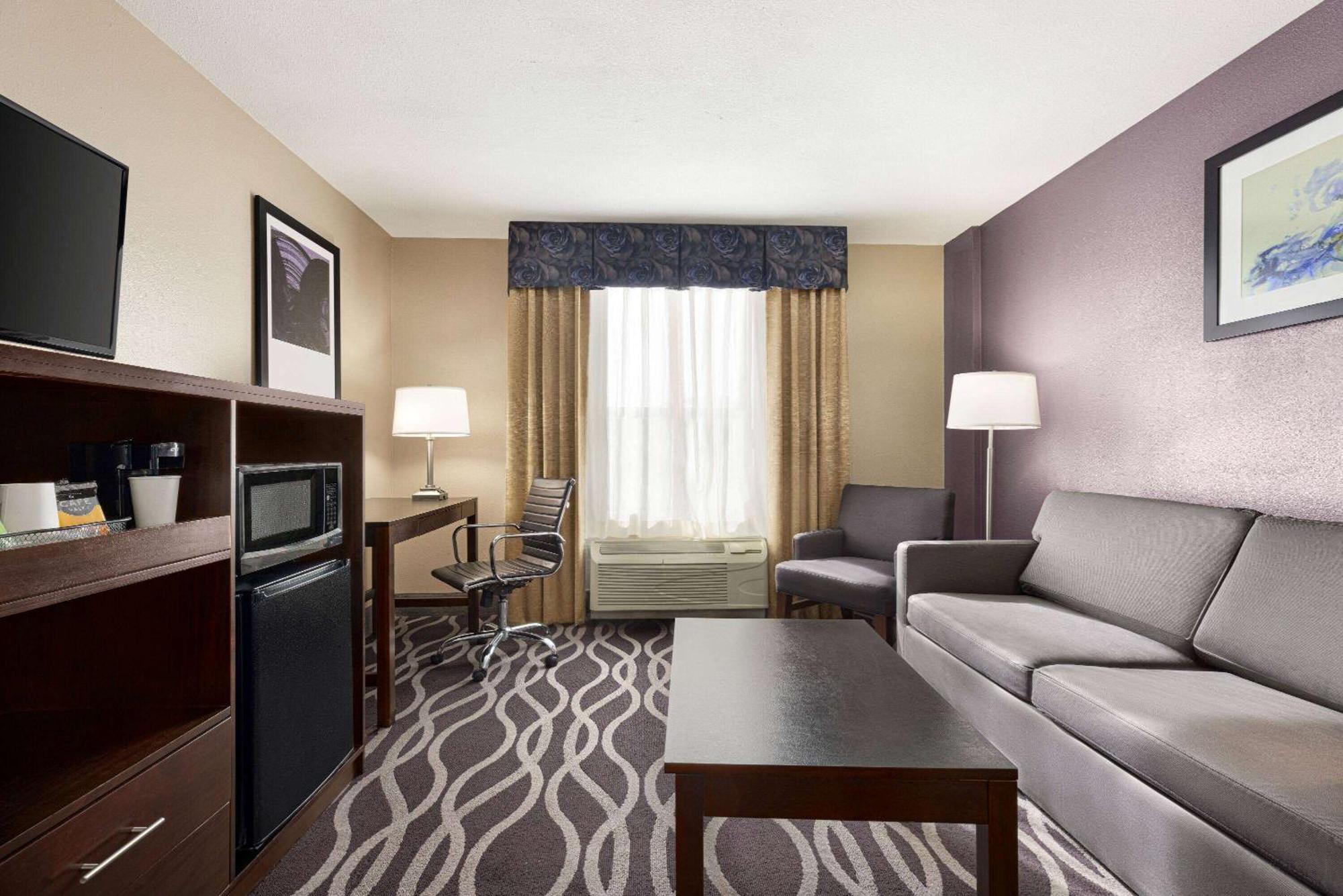 דאלאס Iban Hotel, Trademark Collection By Wyndham מראה חיצוני תמונה