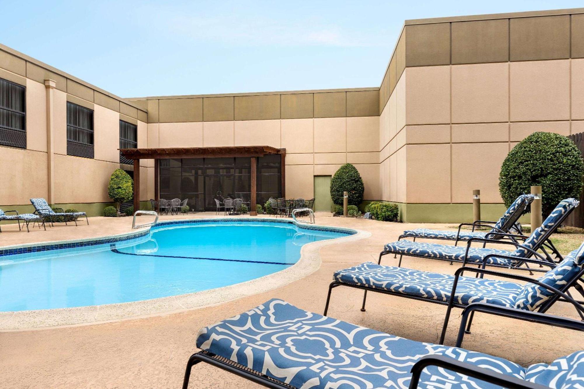 דאלאס Iban Hotel, Trademark Collection By Wyndham מראה חיצוני תמונה